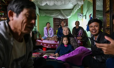 Đêm trắng ở nơi di tản tránh bão Vamco