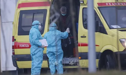 Số ca mắc COVID-19 ở Nga vượt quá 2 triệu người