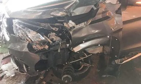 Ôtô 7 chỗ gây tai nạn liên hoàn ở TP.HCM