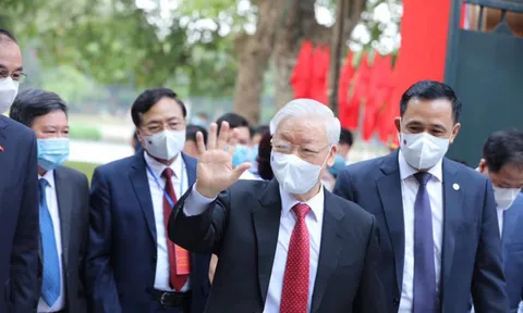 Chùm ảnh: Lãnh đạo Đảng, Nhà nước đi bầu cử, thực hiện quyền, nghĩa vụ công dân