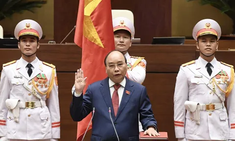 Chủ tịch nước Nguyễn Xuân Phúc tuyên thệ nhậm chức trước Quốc hội
