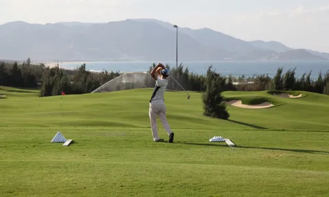 Chủ tịch Bình Định: Xử nghiêm cán bộ chơi golf trong lúc giãn cách