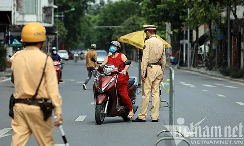 Hà Nội: Giãn cách đến ngày 6/9, giám sát chặt di biến động của người dân