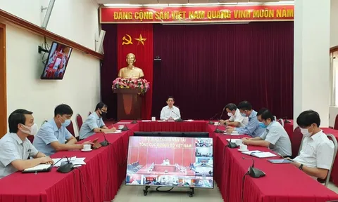 Tuyến đường nào cũng là “luồng xanh”, hàng hóa nào cũng là thiết yếu