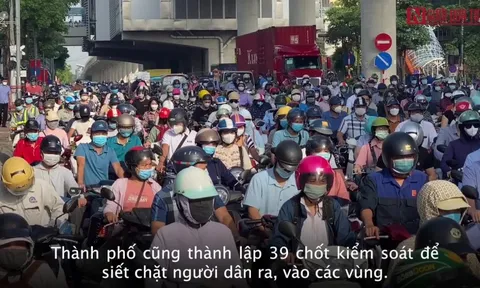 Hà Nội: Hàng nghìn phương tiện nối đuôi nhau vào "vùng đỏ"