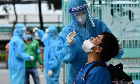 TP.HCM xem xét cấp giấy chứng nhận cho F0 tự điều trị khỏi bệnh