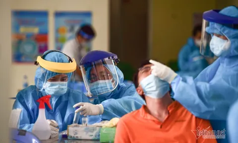 Chuyên gia đề nghị TP.HCM không xét nghiệm diện rộng