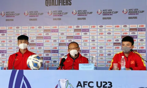 HLV Park Hang-seo: 'U23 Việt Nam có chút áp lực khi bị so sánh'