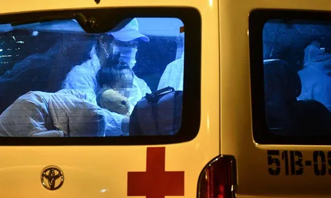 Gia đình có 7 F0 ở TP.HCM: 'Chúng tôi vỡ oà khi nhận kết quả âm tính'