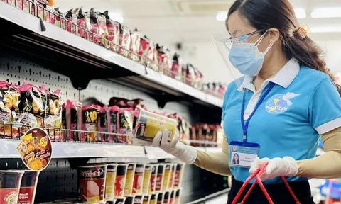 TP.HCM: Đăng ký "đi chợ hộ" tăng 20%, tỉ lệ giải quyết đơn hàng gần 95%