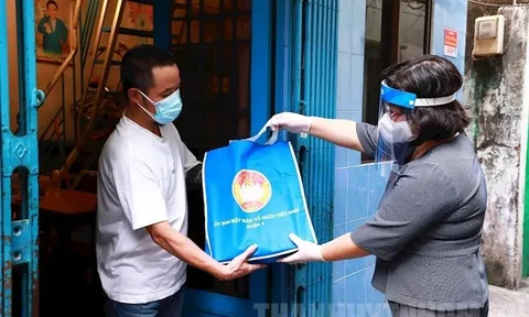 Hỗ trợ hơn 1,6 triệu túi an sinh xã hội cho người dân TP.HCM