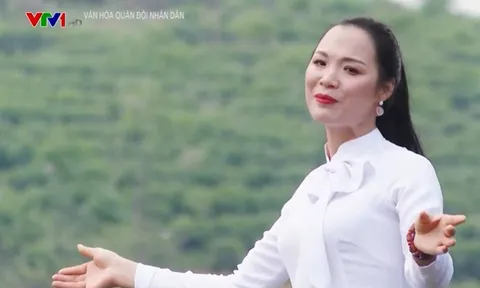Á hậu Trang Viên với ca khúc Tự Nguyện