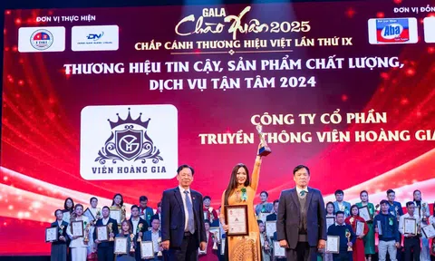 Công ty Cổ phần Truyền thông Viên Hoàng Gia được vinh danh "TOP 10 Thương hiệu tin cậy, sản phẩm chất lượng, phụ vụ tận tâm năm 2024"