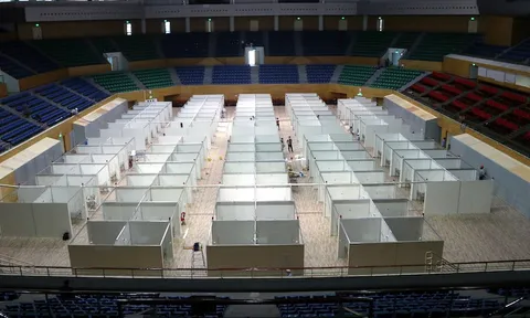 Chùm ảnh: Cận cảnh bệnh viện dã chiến lớn nhất Đà Nẵng sau khi hoàn thành