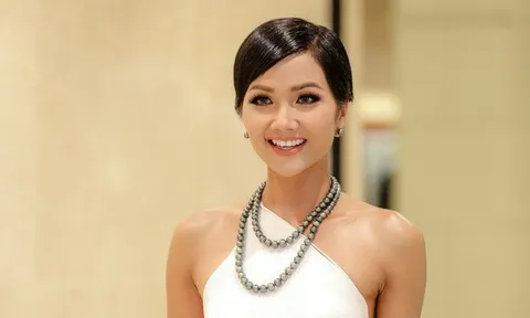 Hoa hậu H'Hen Niê chia tay bạn trai